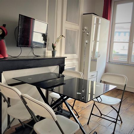 STUDIO 21 cosy dans le centre de LIMOGES Extérieur photo