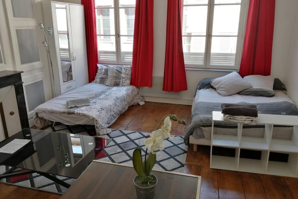 STUDIO 21 cosy dans le centre de LIMOGES Extérieur photo